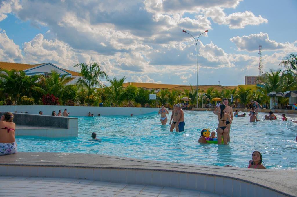 Lacqua Diroma -Cn Hospedagem Hotell Caldas Novas Exteriör bild